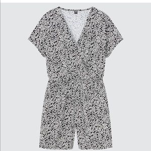 Uniqlo romper L